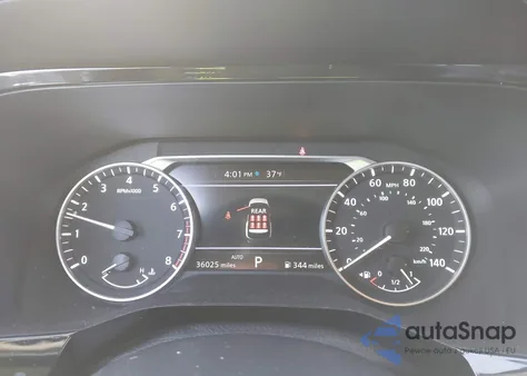 2024 Nissan Pathfinder Sv 4Wd z USA, uszkodzony, nr VIN 5N1DR3BC5RC290517